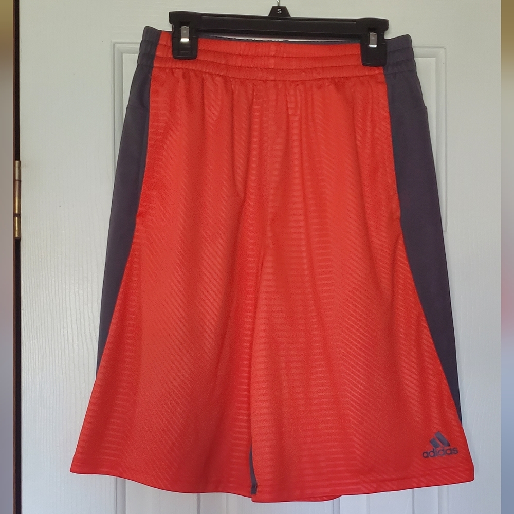 🛑 Adidas Boys L/G 14/16 Orange & Gray Shorts 🚔